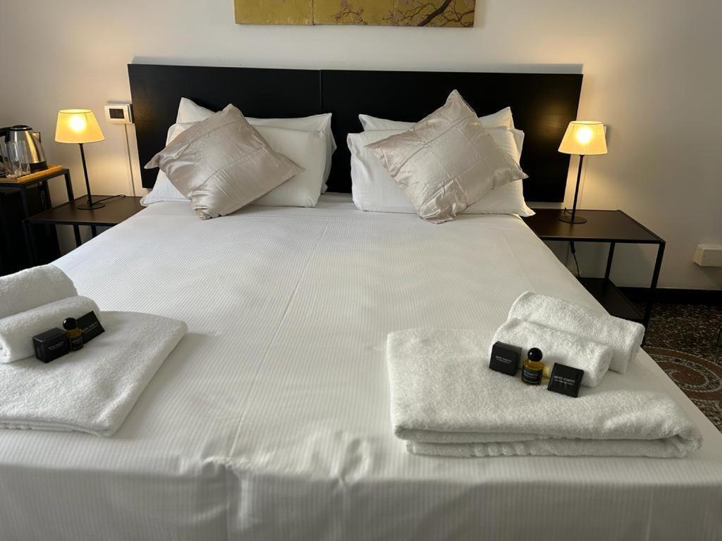 Brignole Rooms Genoa Ngoại thất bức ảnh