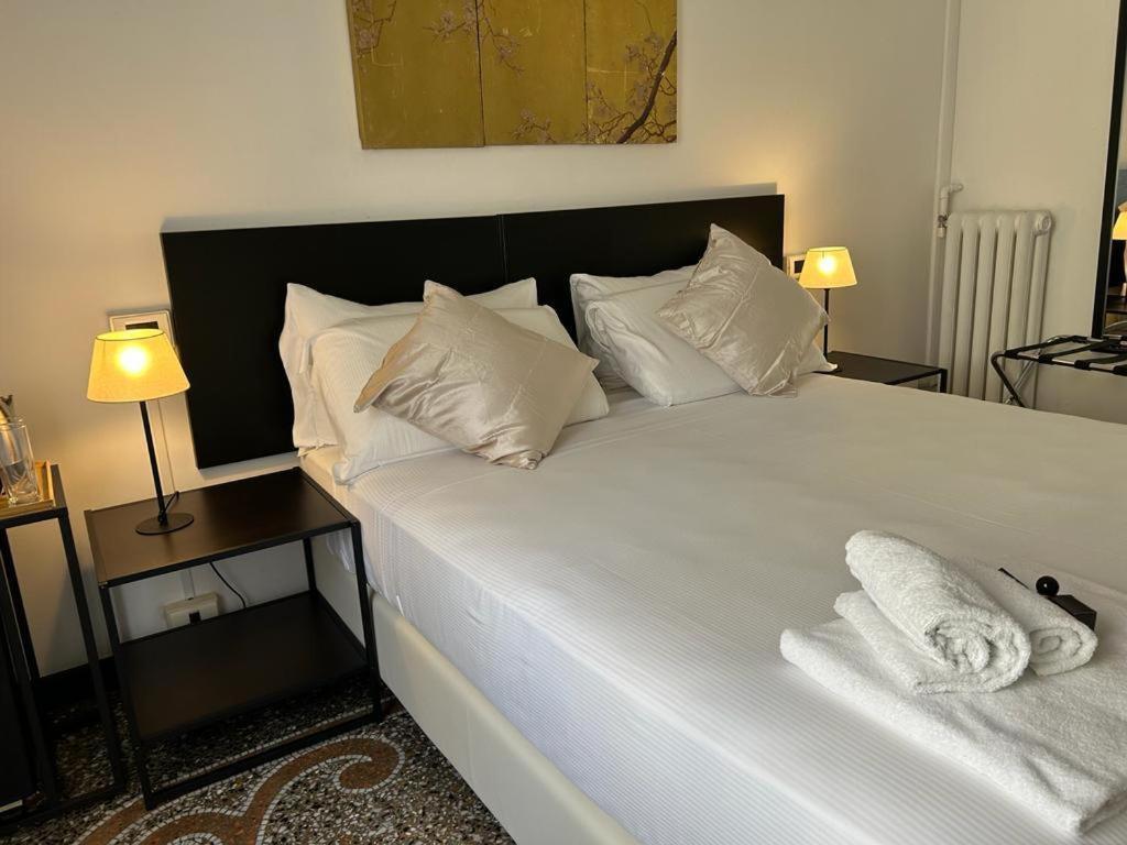 Brignole Rooms Genoa Ngoại thất bức ảnh