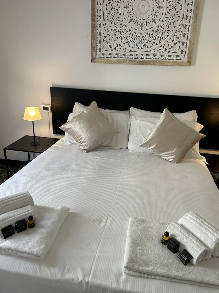 Brignole Rooms Genoa Ngoại thất bức ảnh