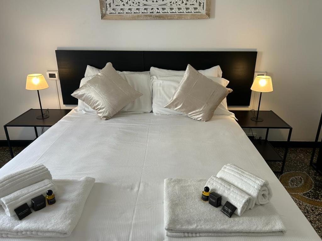 Brignole Rooms Genoa Ngoại thất bức ảnh